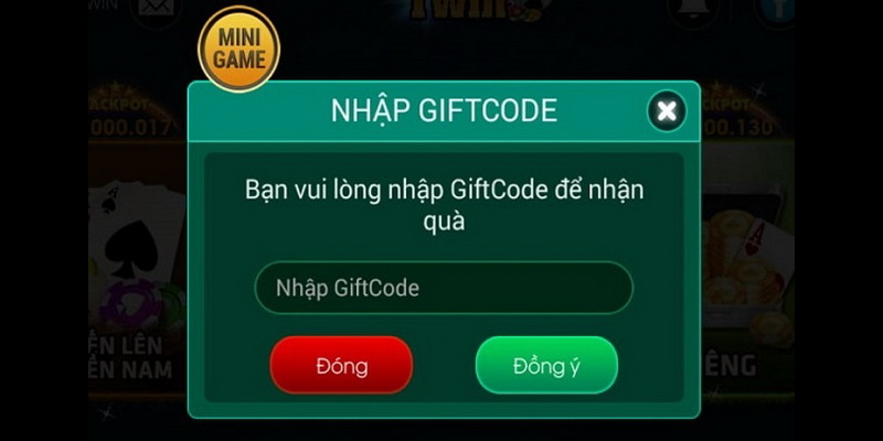 Theo dõi thường xuyên các kênh truyền thông của cổng game
